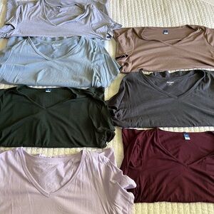 Old Navy V-Neck Tops